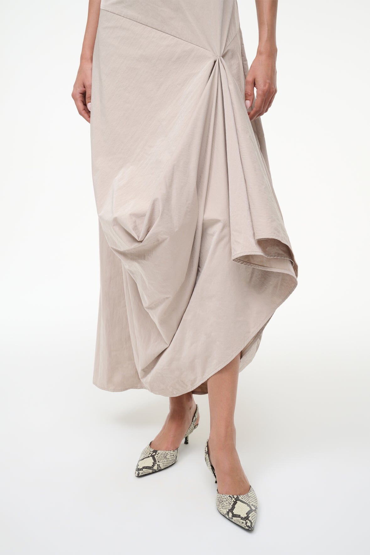 Sebastian Slingback | White Snake