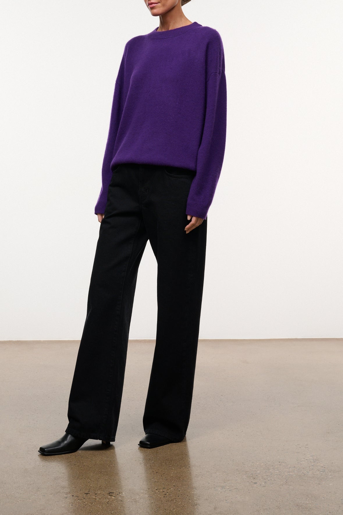 Gus Relaxed Jean | Jet Black