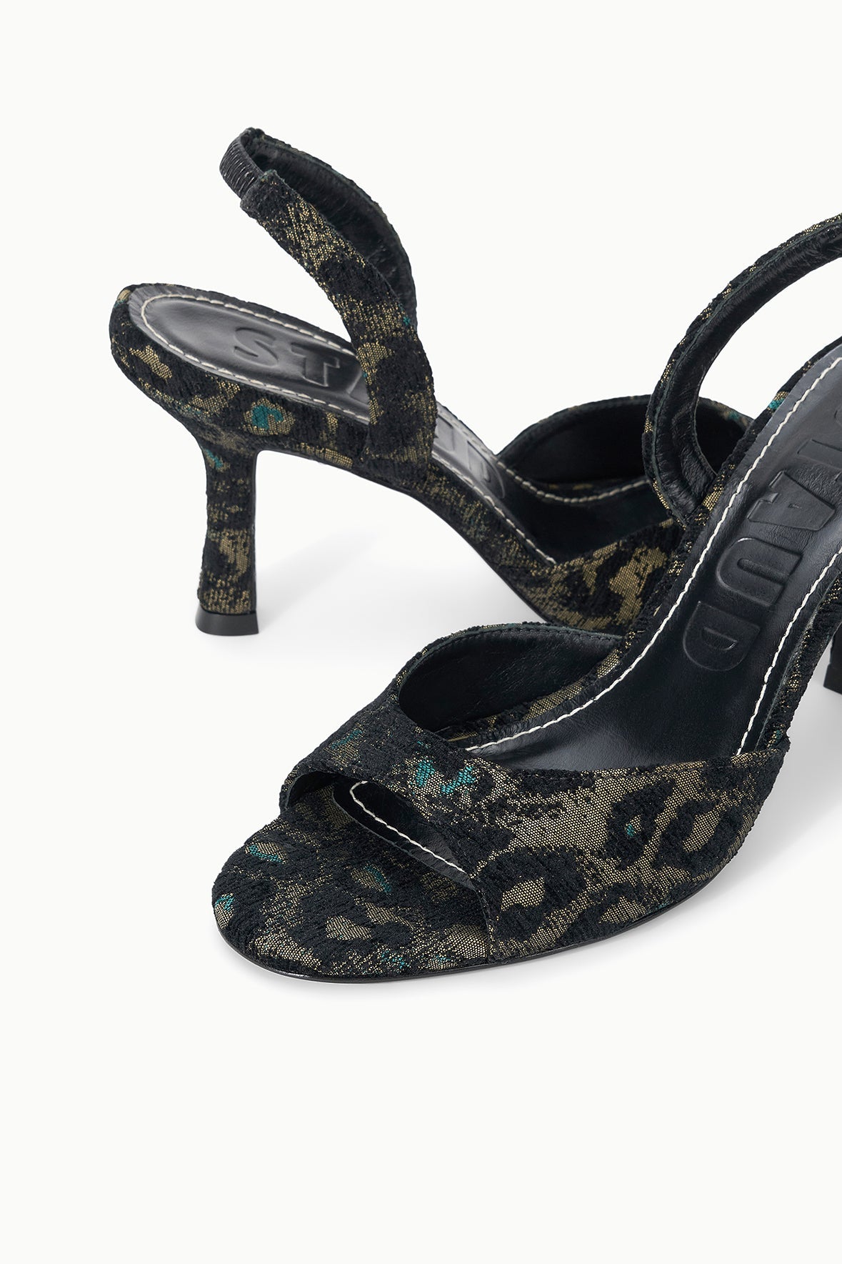 Brigitte Heel | Prowl