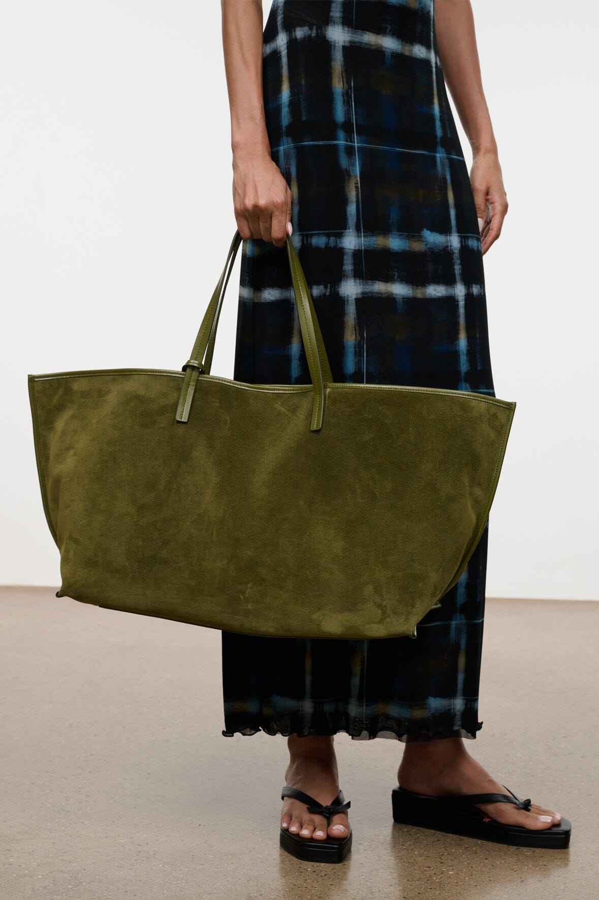 Christos Large Tote | Martini