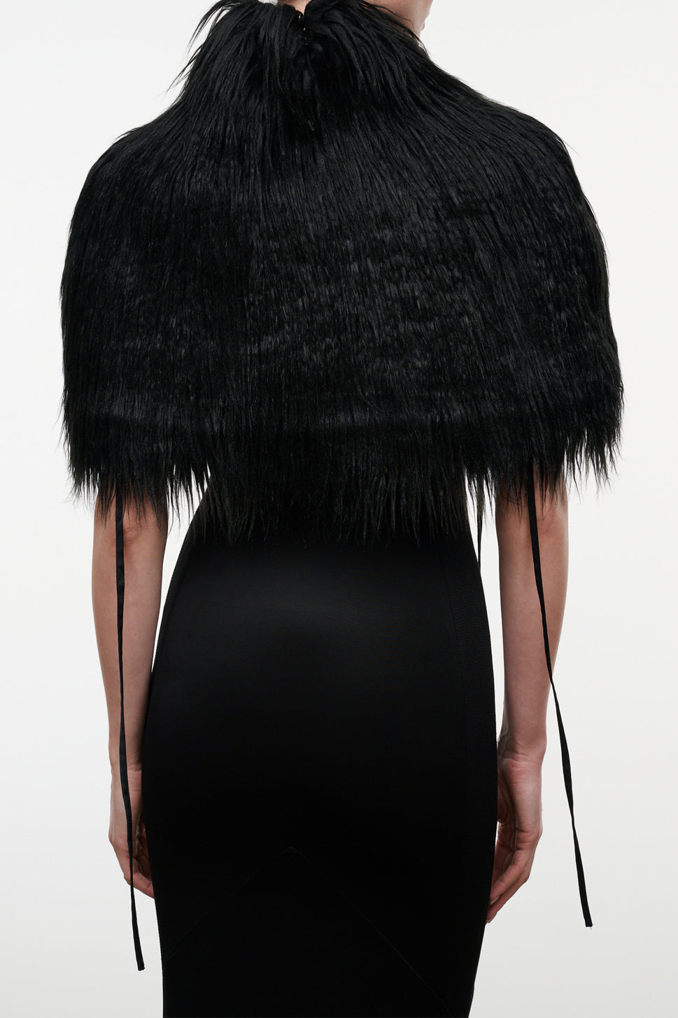 Devyn Shrug | Black